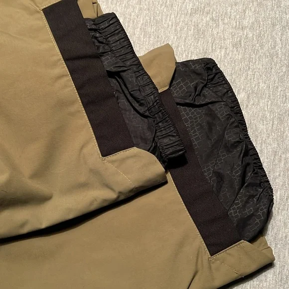 *NWOT* Bonfire Snowboarding Evolution Classic Fit Pants Men